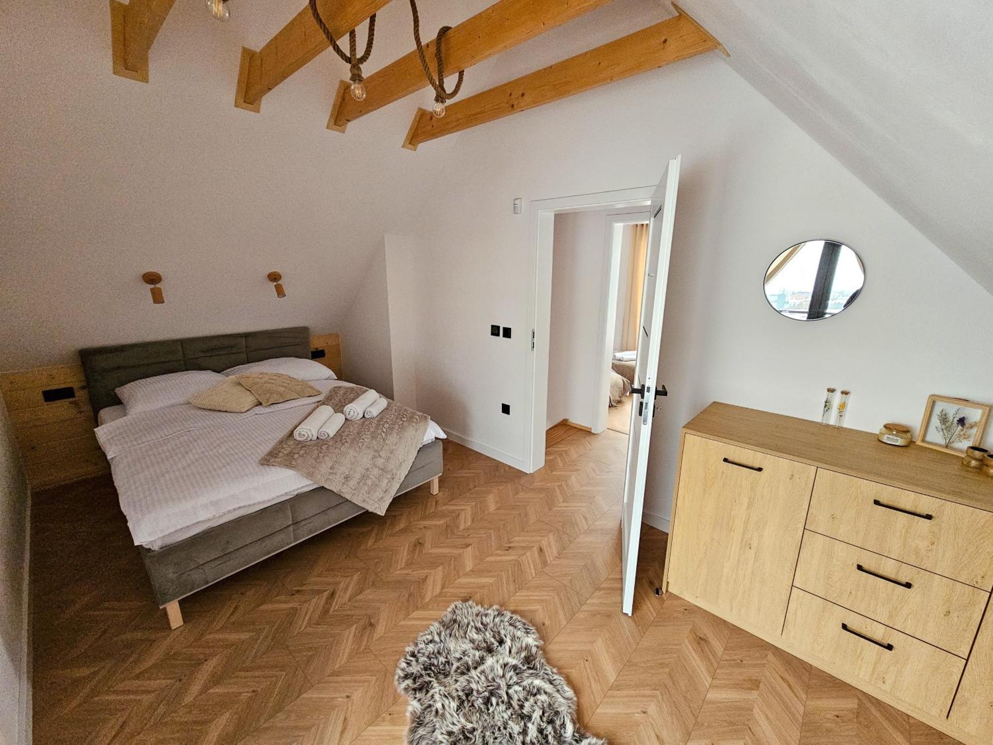 Okno Na Gory Apartment Klikuszowa Exterior photo